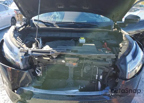 2022 Nissan Pathfinder Platinum z USA, uszkodzony, nr VIN 5N1DR3DH6NC201170